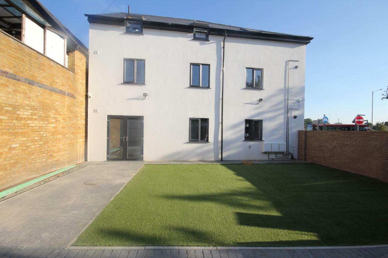 Holden Court Apartments - Apt 3 West Drayton  Kültér fotó